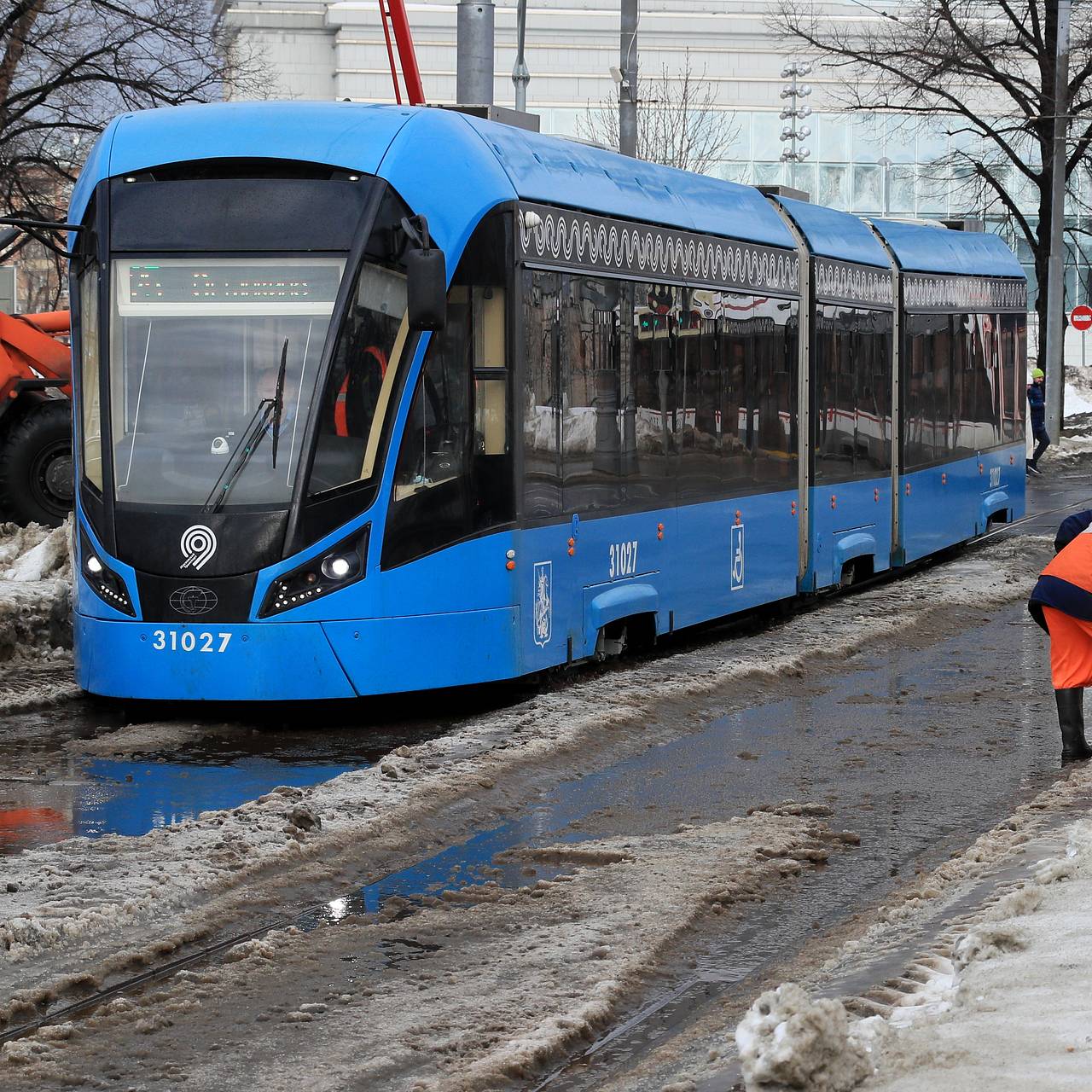Больше 10 человек пострадали при столкновении трамваев в Москве