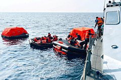 Спасательная операция потопленного корабля Dena