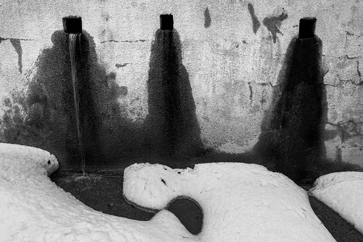 Оставшийся без названия снимок завоевал третье место в конкурсе фотографий номинации «Арт-фотография: Храм искусств. Служители искусств. Поклонники»