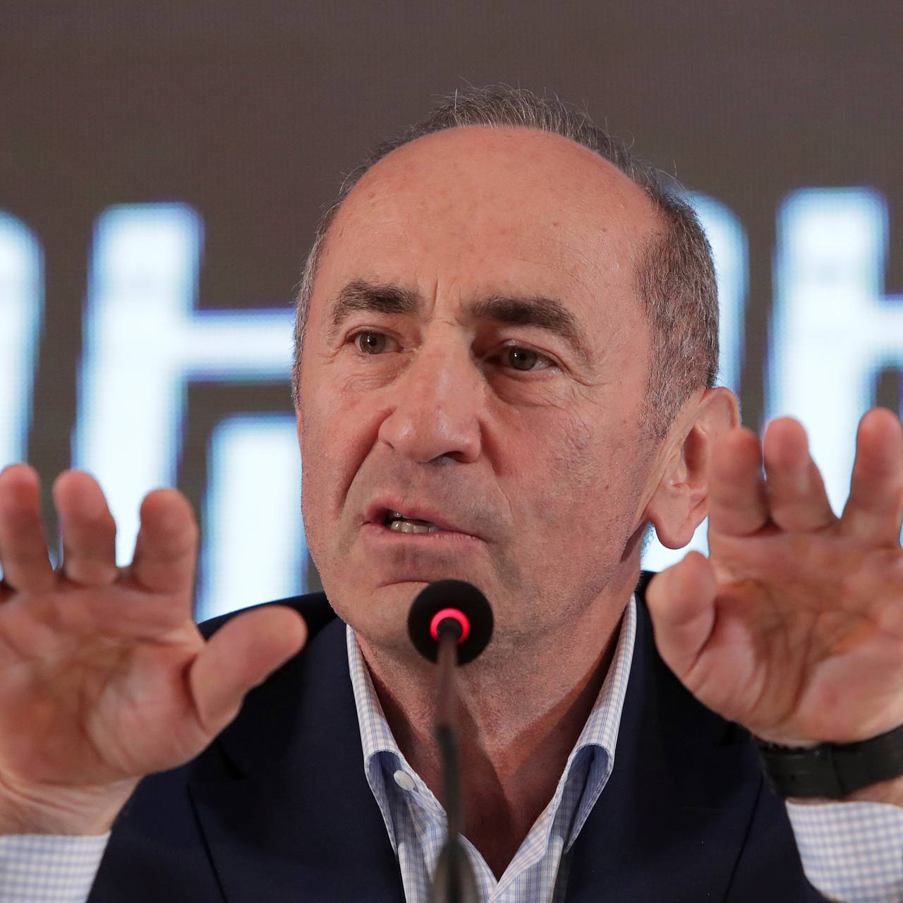 В Армении отказались от мира с Азербайджаном по модели &laquo;папой клянусь&raquo;