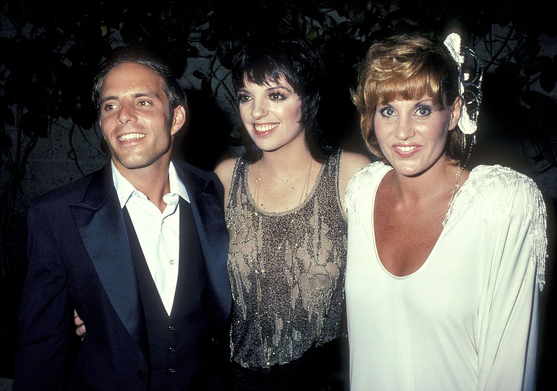 Лайза Миннелли и ее сводные брат и сестра на премьере фильма «Звезда родилась», 1983 год