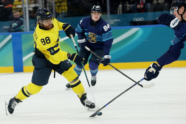 Игроки Швеции и Финляндии