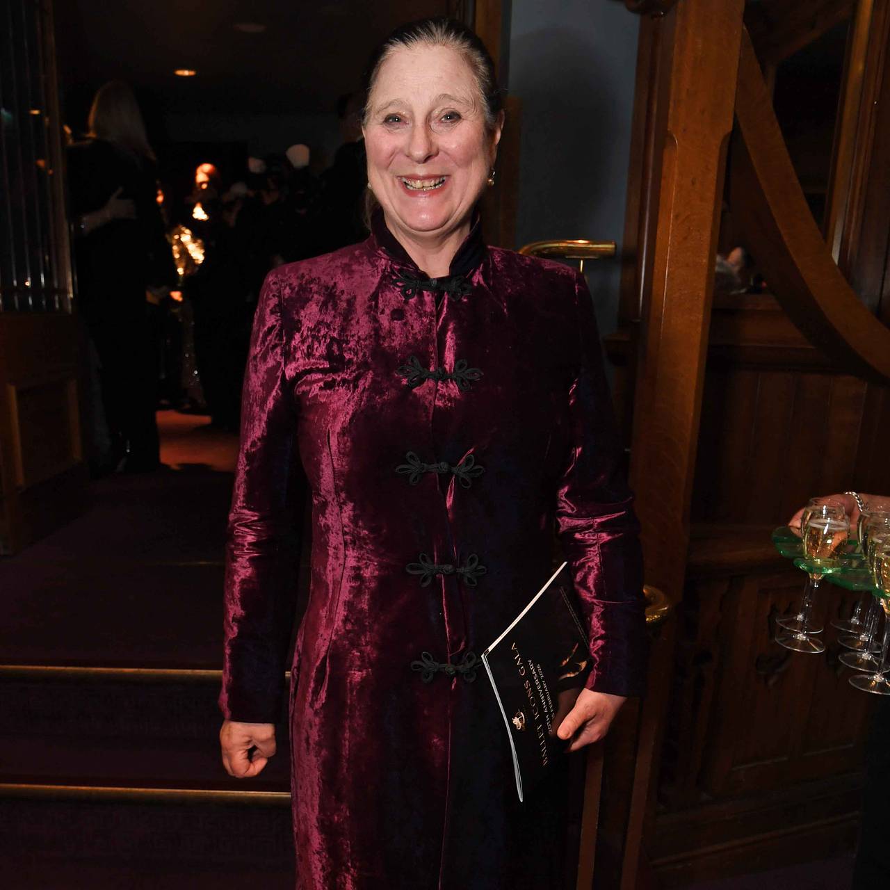 Югославская принцесса с сообщницей выманили у пенсионера 5,5 миллиона рублей