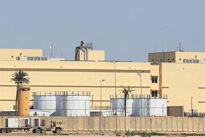 Пожар в посольстве США после атаки попал на видео