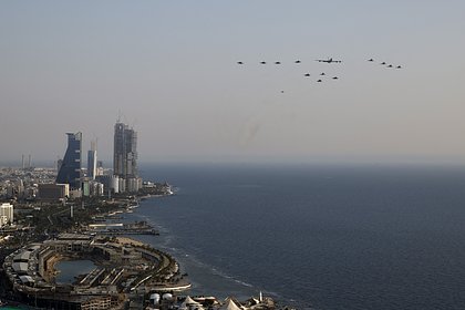 Обломки ракеты упали около военной базой США в Саудовской Аравии