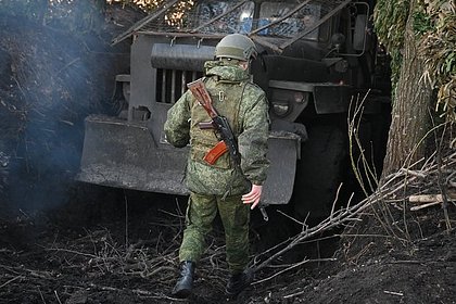 Российский боец СВО под обстрелами дронов ВСУ вернулся за забытым раненым сослуживцем