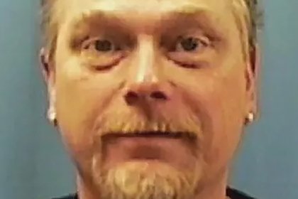 Комик с неизлечимой формой рака расправился с тестем и попытался застрелить жену