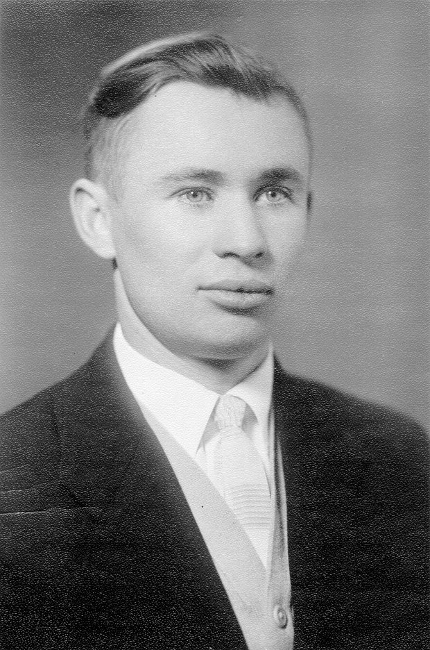 Валентин Бондаренко