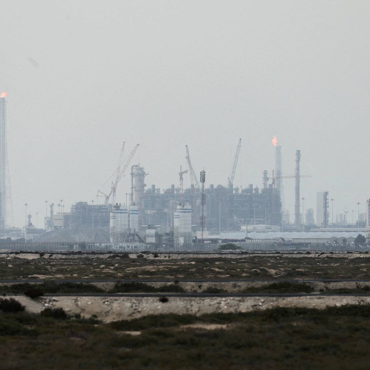 Европе предсказали волну деиндустриализации после удара по Катару