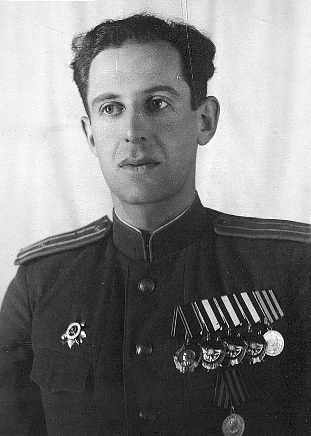 Советский летчик-испытатель Марк Галлай