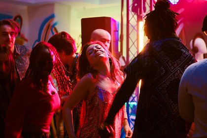 Свингеров ограбили в секс-клубе