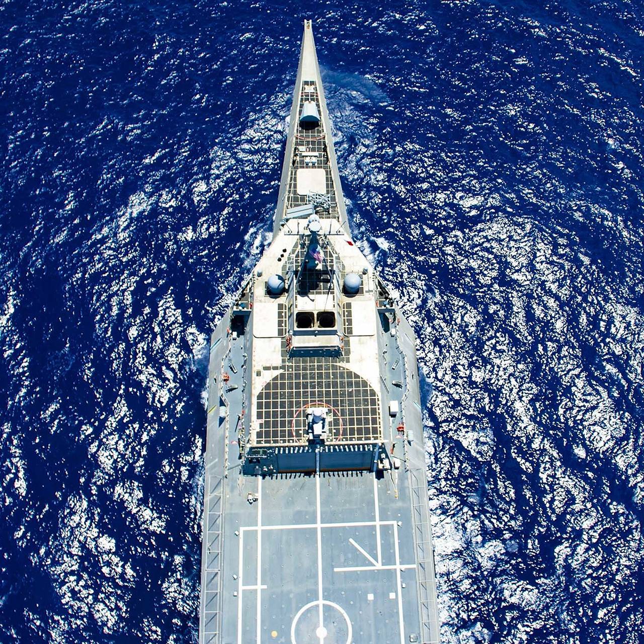 Американскую &laquo;Независимость&raquo; признали бесполезной против Ирана