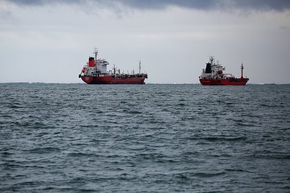 Поставки нефти морем из России упали