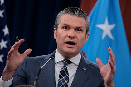 Глава Пентагона заявил об уничтожении подводного флота Ирана