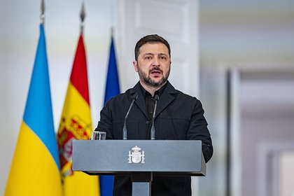 Зеленский пожаловался на США и Европу