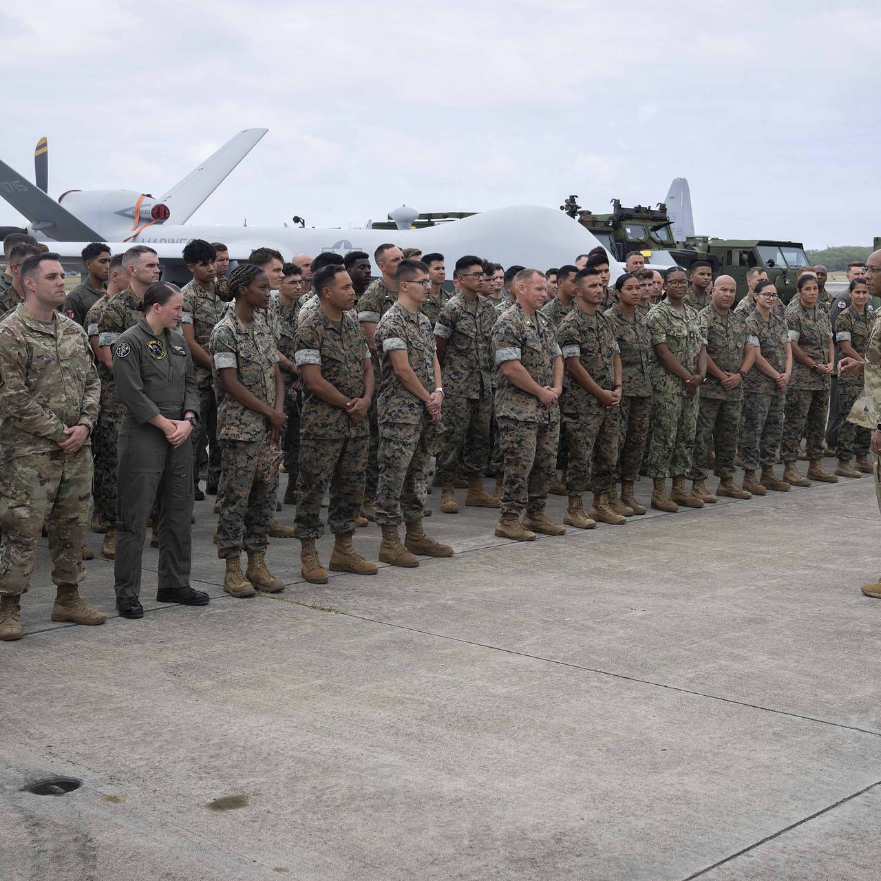 В США сообщили об ускоренной отправке военных на Ближний Восток