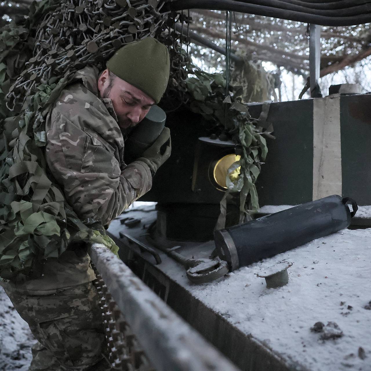 https://icdn.lenta.ru/images/2026/03/20/11/20260320115230309/square_1280_f63b1b17d0db2a998bf1a5268bfff558.jpg