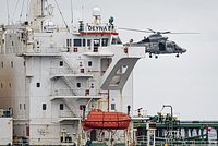 Франция захватила следовавший из России танкер под флагом Мозамбика. Как ей помогла в этом Великобритания? 