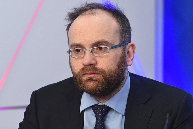 Вахтанг Кипшидзе, зампредседателя Синодального отдела по взаимоотношениям РПЦ с обществом и СМИ