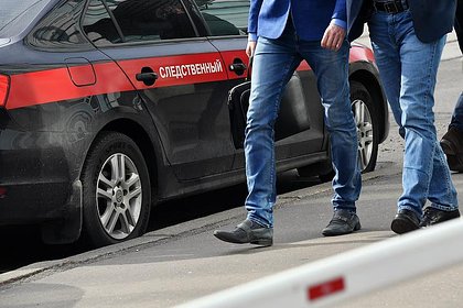 Пьяный подросток во время застолья напал с ножом на подругу матери