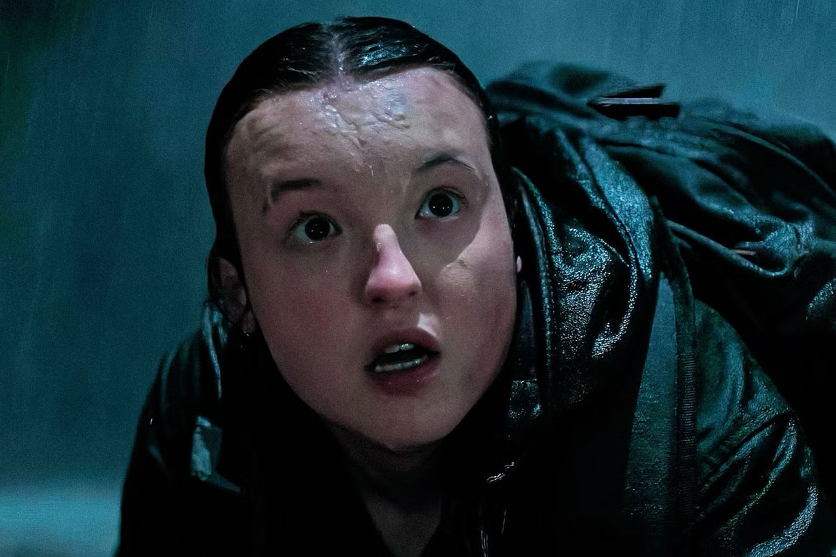 Белла Рэмзи в роли Элли