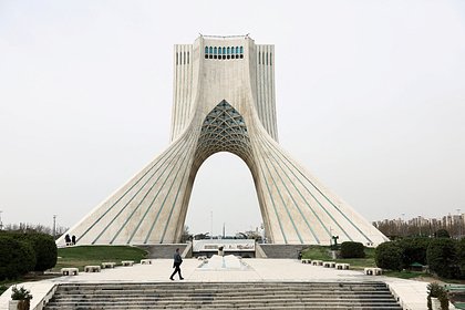 Иран прокомментировал сообщения о якобы ведущихся переговорах с США