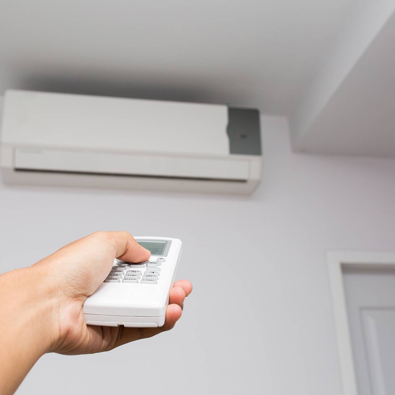 Россиянам напомнили об обязательных действиях с кондиционерами после зимы