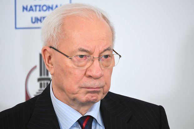 Николай Азаров