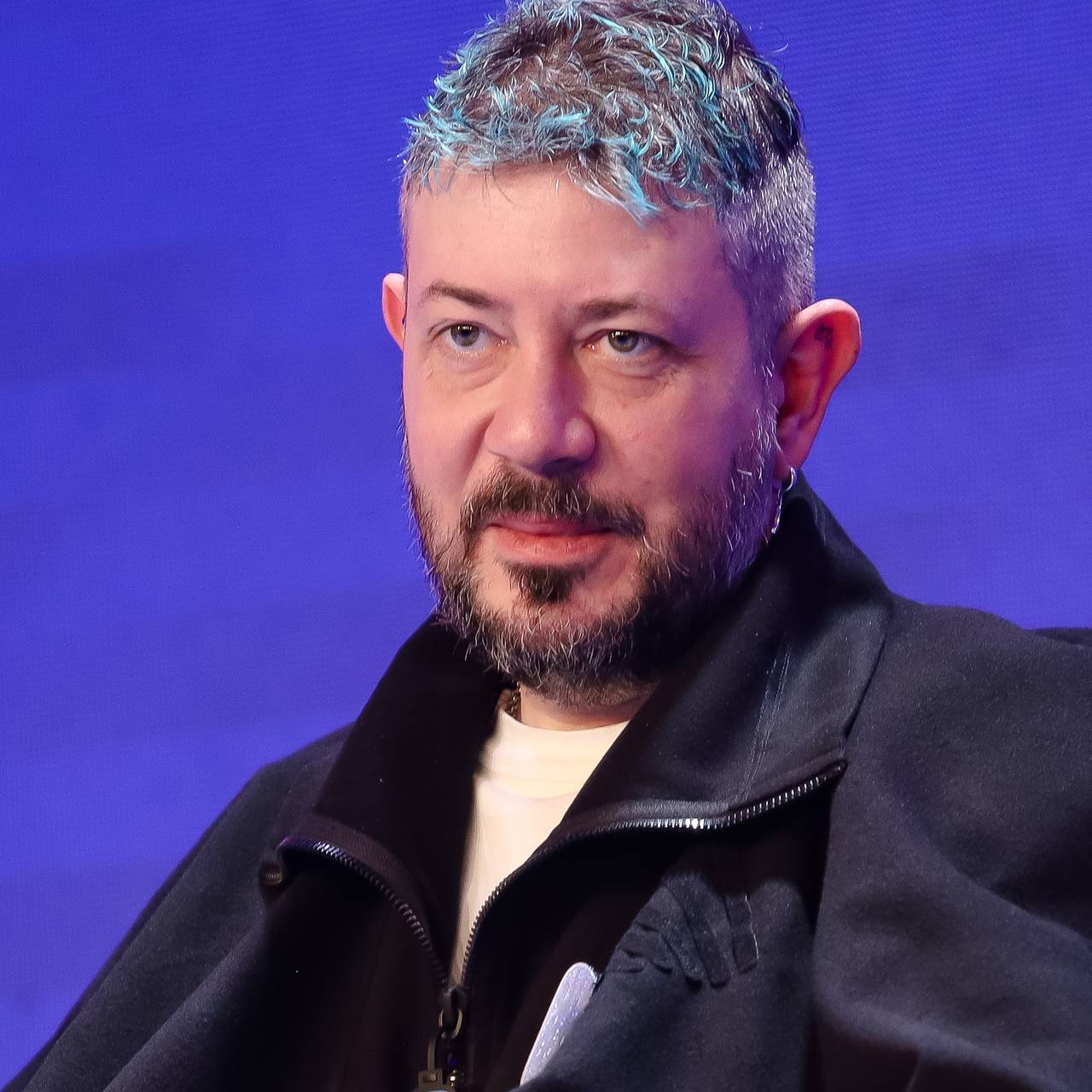 Юморист из популярного шоу рассказал об отказе от шуток про Артемия Лебедева