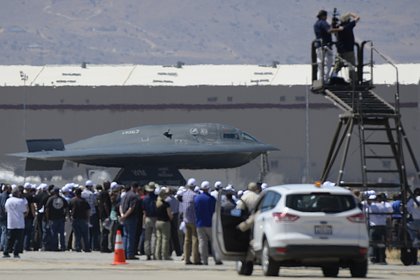 Загадочные &laquo;квадраты&raquo; на ударивших по Ирану B-2 вызвали недоумение