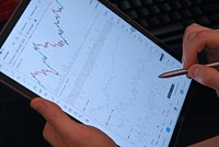 Акции компании «Самолет» установили новый антирекорд 