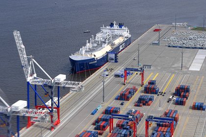 Россия остановила отгрузку нефти из портов Балтики после налета дронов