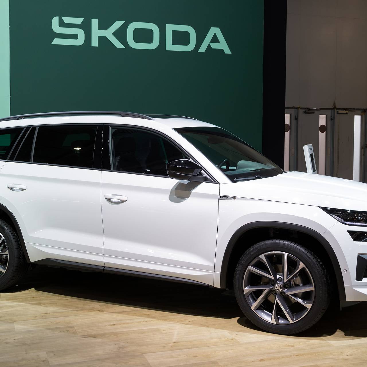 Ушедший из России автобренд объявил об уходе из Китая