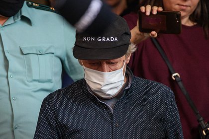 Стало известно о полупустых залах на спектакле Ефремова