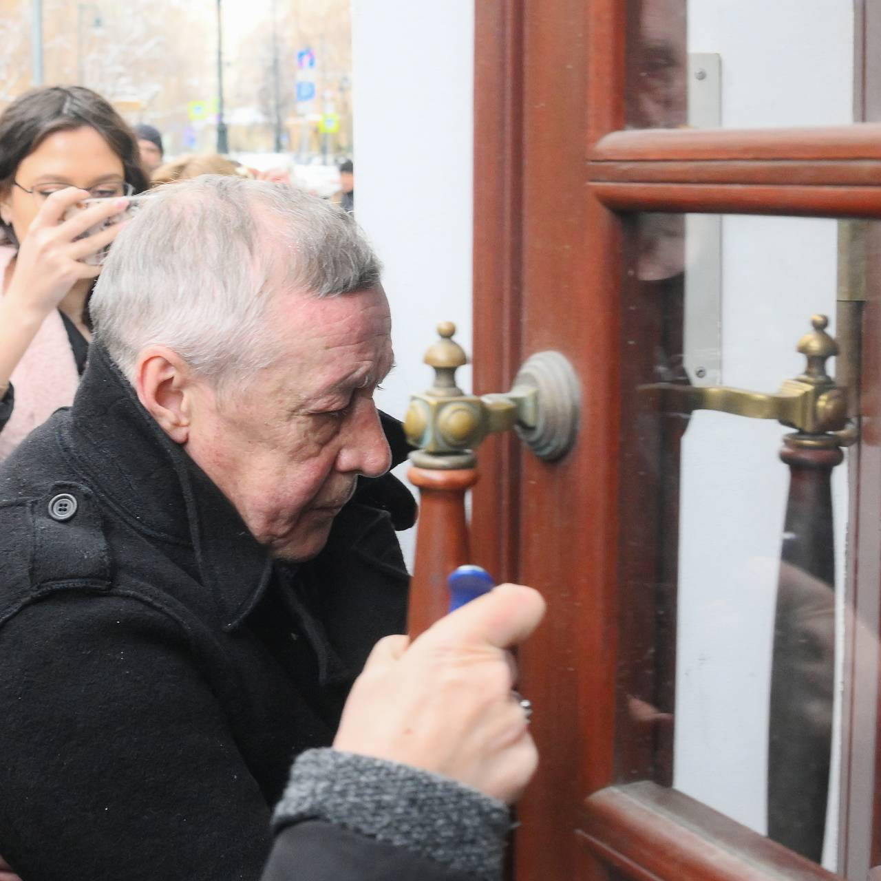 Михалков поблагодарил Путина за возвращение Михаила Ефремова на сцену