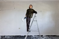 «В щели были напиханы тряпки, бумага и картон» Почти все квартиры в российских новостройках — с дефектами. Почему?