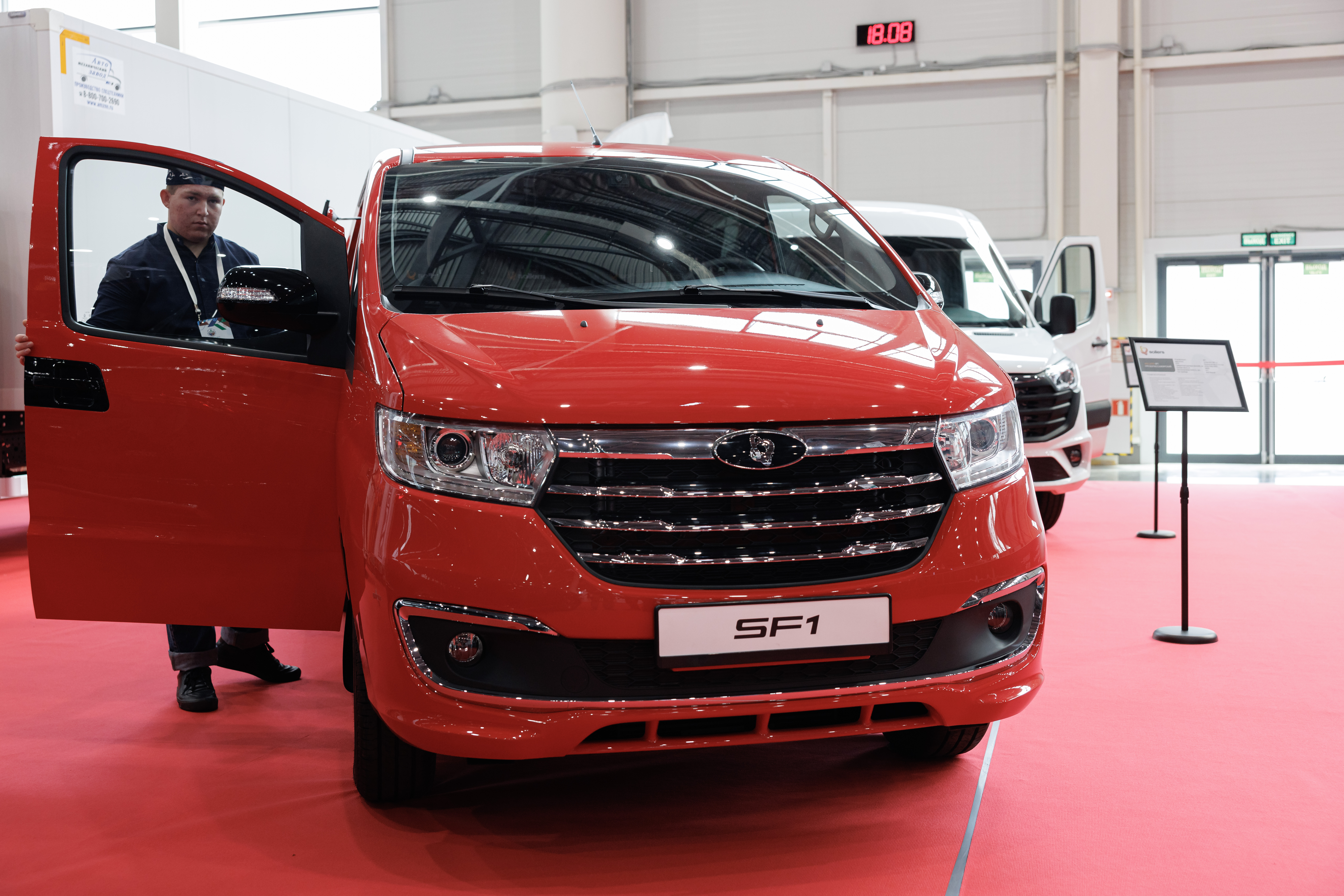 В&nbsp; России стартовали продажи нового минивэна Sollers