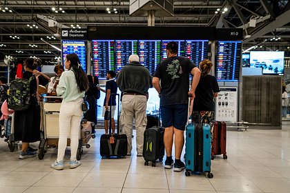 Турист 10 дней жил в транзитной зоне аэропорта из-за ситуации на Ближнем Востоке