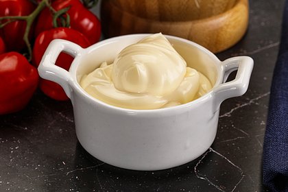 Россияне рассказали о полировке фар болгаркой и уходе за салоном авто при помощи майонеза