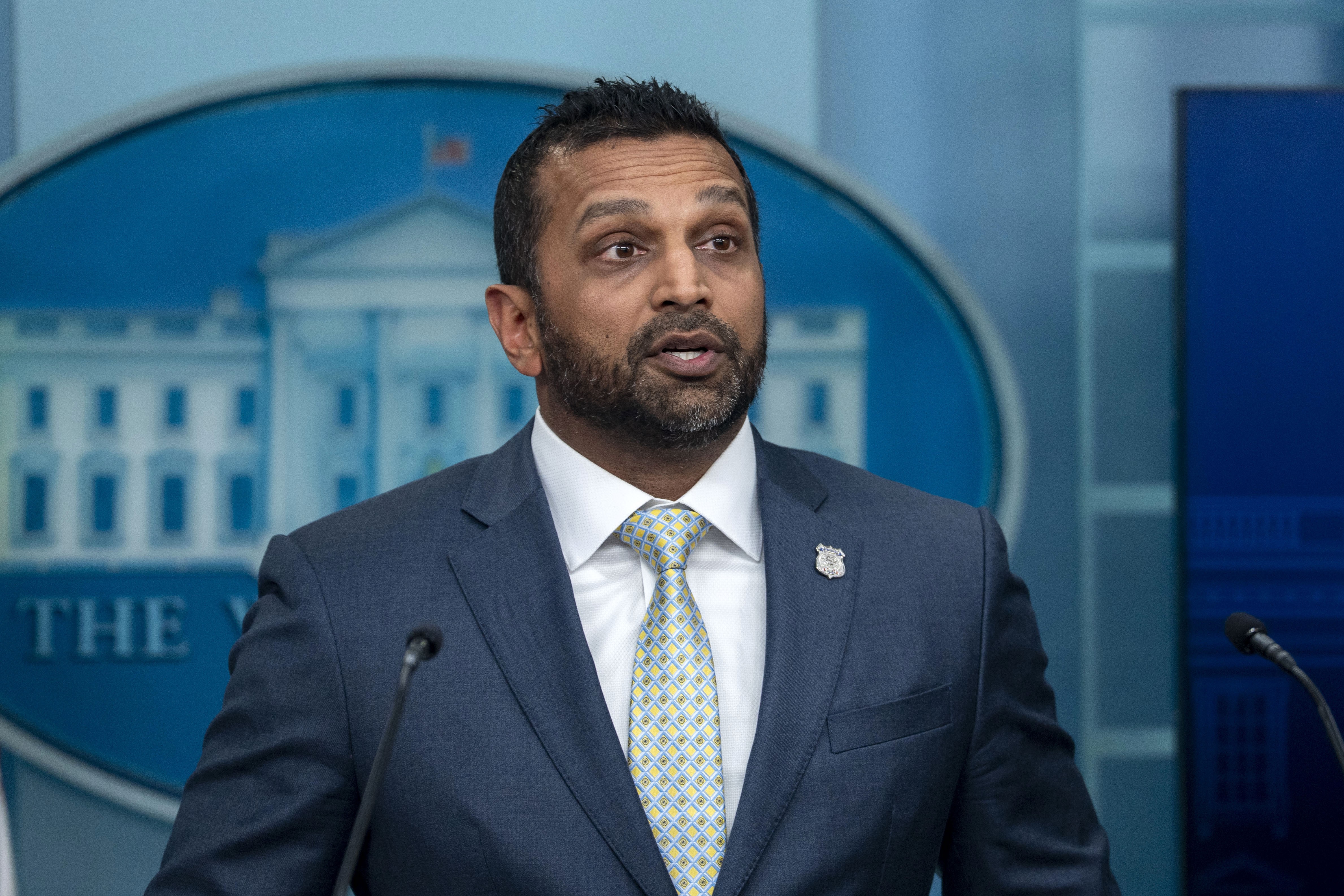 ФБР&nbsp; предложило награду за информацию о взломавших почту его главы хакерах