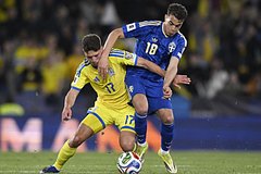 Георгий Судаков и Ясино Аяри (справа)