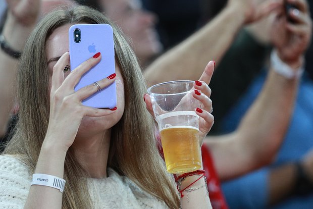 Минздрав выступил против возвращения пива на стадионы, инициатива близка к провалу