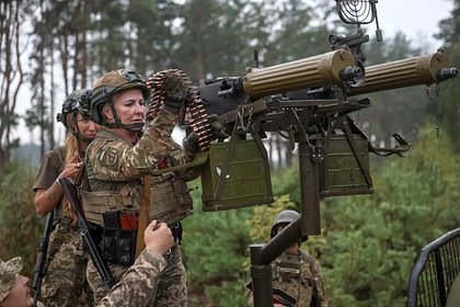 В ВСУ прокомментировали плакаты с призывами к женщинам идти в армию