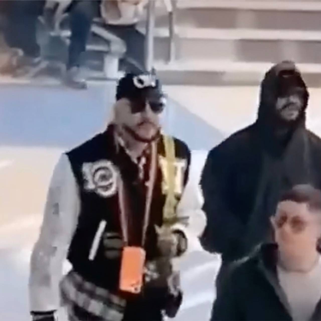 Киркоров возмутил россиян своим поведением в аэропорту