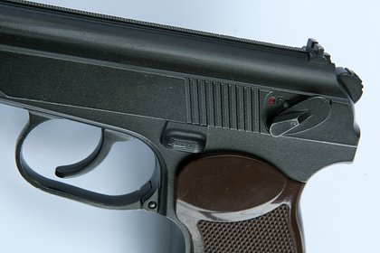 В российском регионе подросток выстрелил в сверстника из пистолета