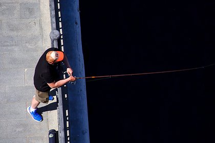 Рыбаки поймали 9-килограммовую щуку у «Москва-Сити»