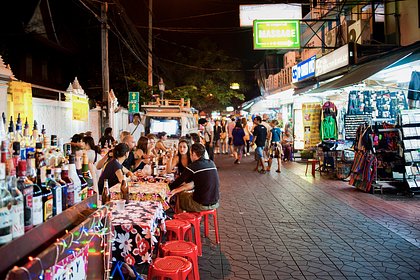 В популярной у россиян стране ограничили продажу алкоголя