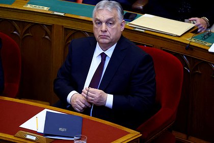 Орбан объяснил отказ от смартфона