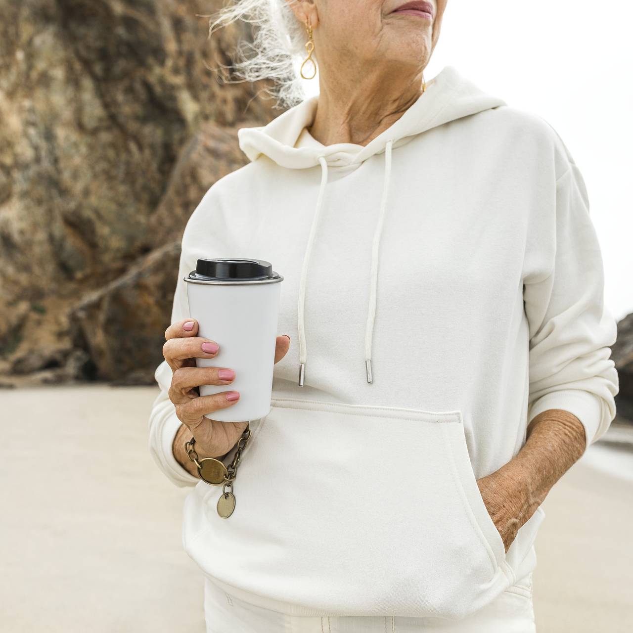 Россиянам раскрыли опасность отказа от оверсайз-одежды