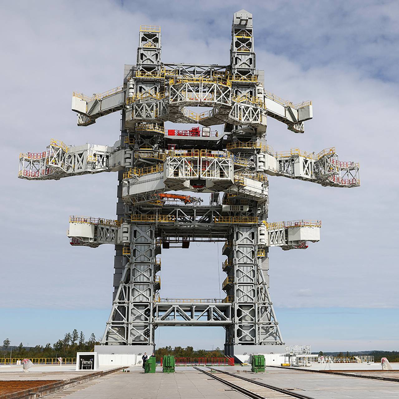 Строительство Восточного завершится